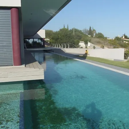 Amazing House With Private Pool ゲストハウス ローレ